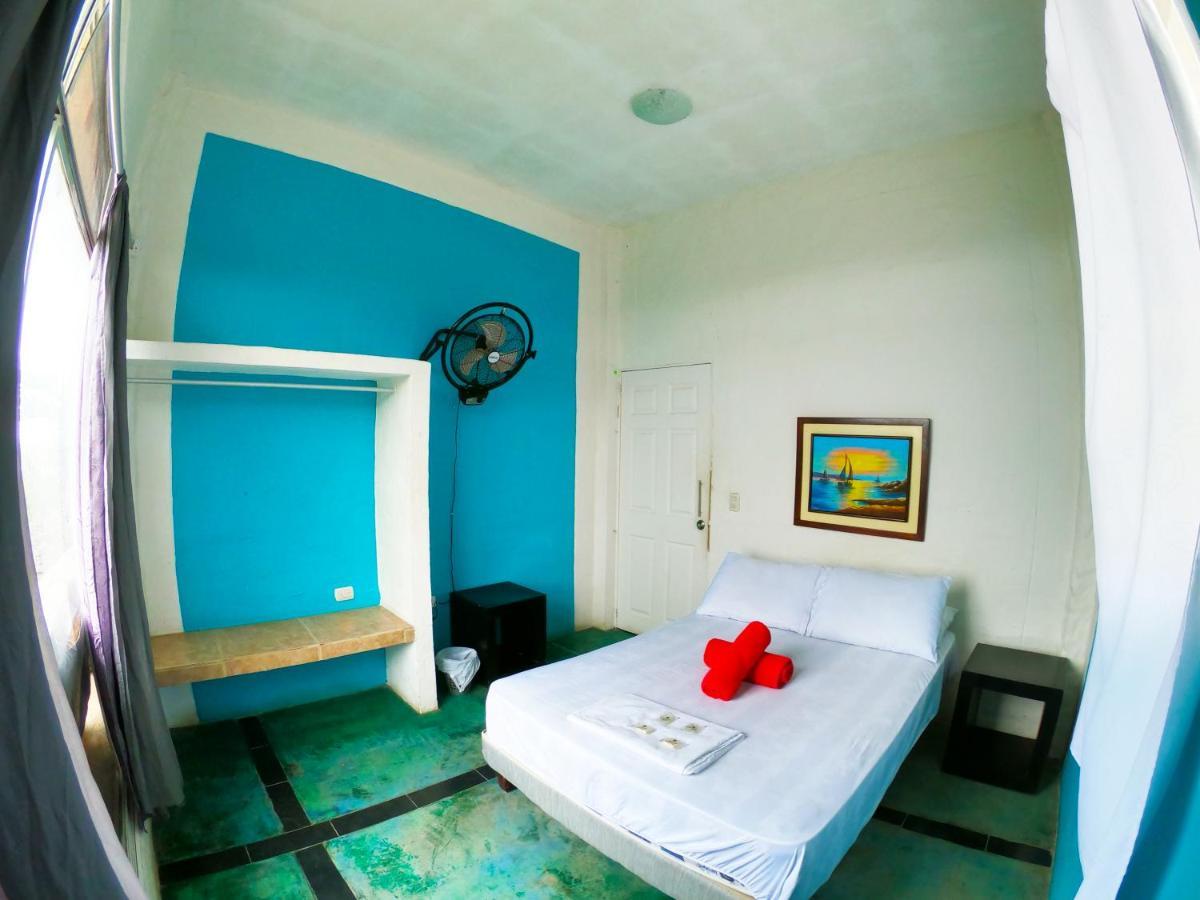 Kiwi Suites Hostel Montañita Esterno foto
