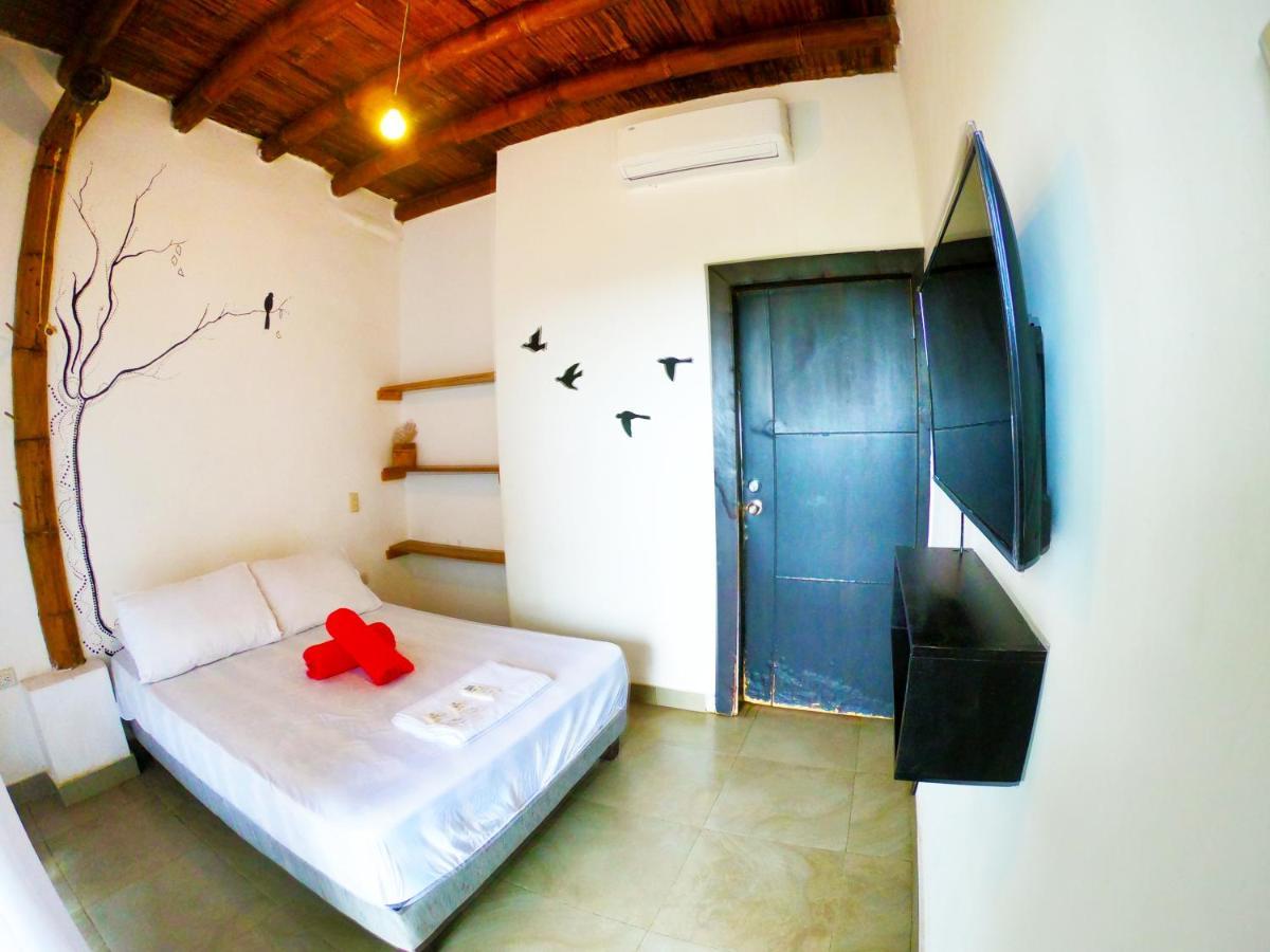 Kiwi Suites Hostel Montañita Esterno foto